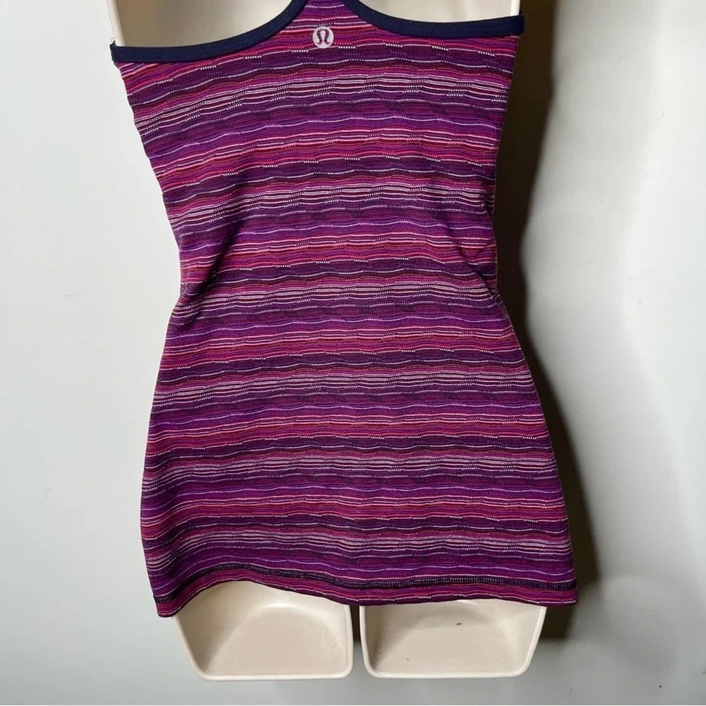 Lululemon power Y tank top in cyber stripe sz 4 - Picture 5 of 6